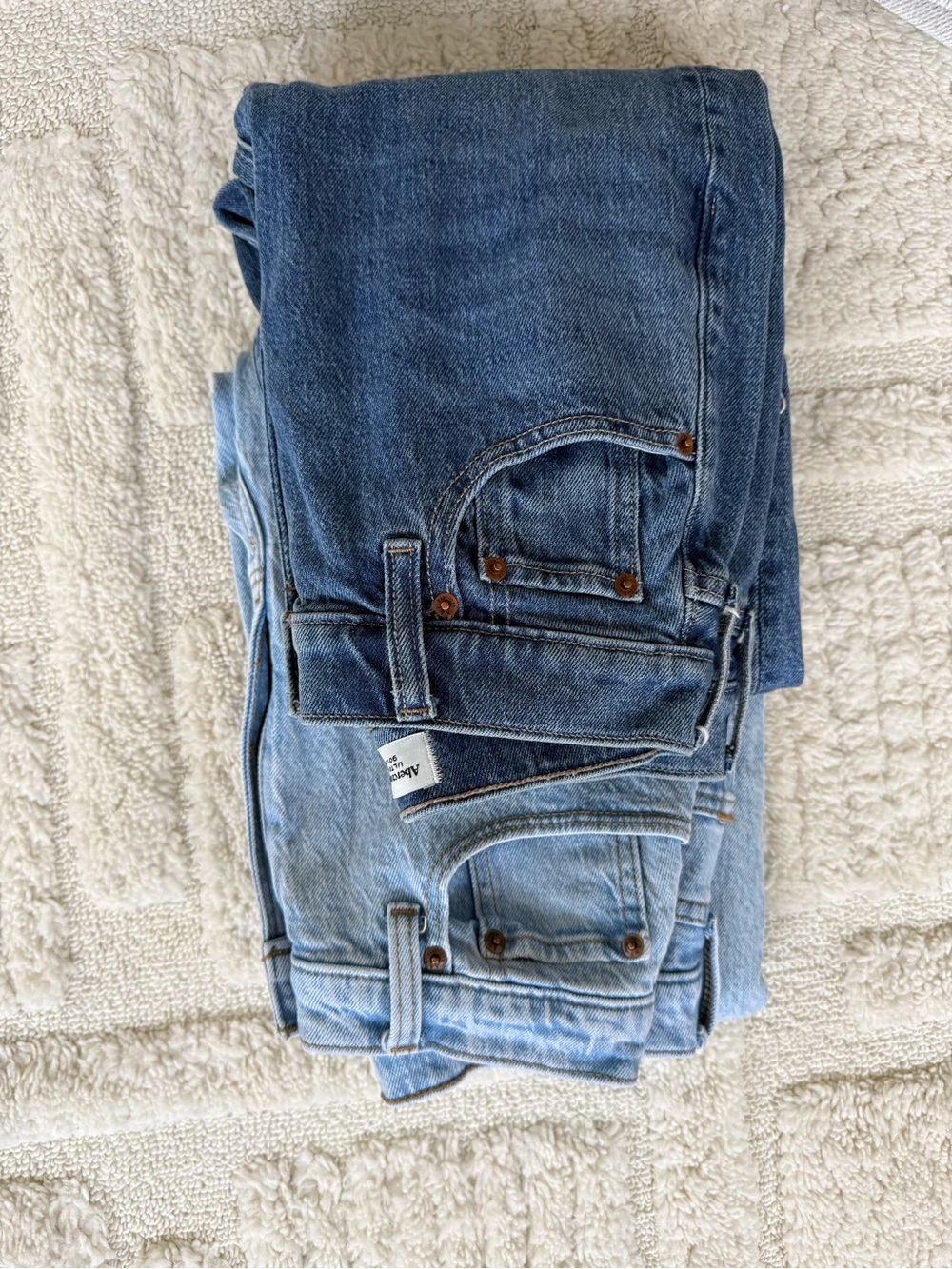 Abercrombie & Fitch 90’s straight jean 2 pairs